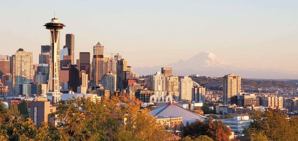 https://assets.mymaggie.ai/uploads/Cover_Seattle_06cb266001.jpg local