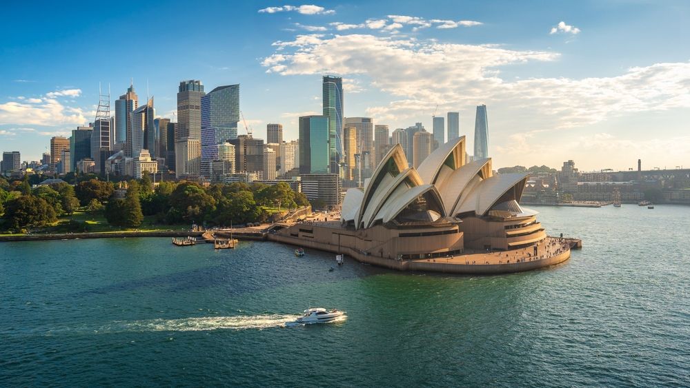 https://assets.mymaggie.ai/uploads/Cover_Sydney_0189992f88.jpg local